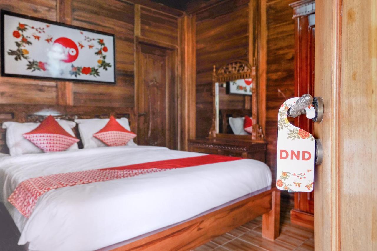 Capital O 892 Grand Pujon View Hotel And Resort Batu  Exterior foto
